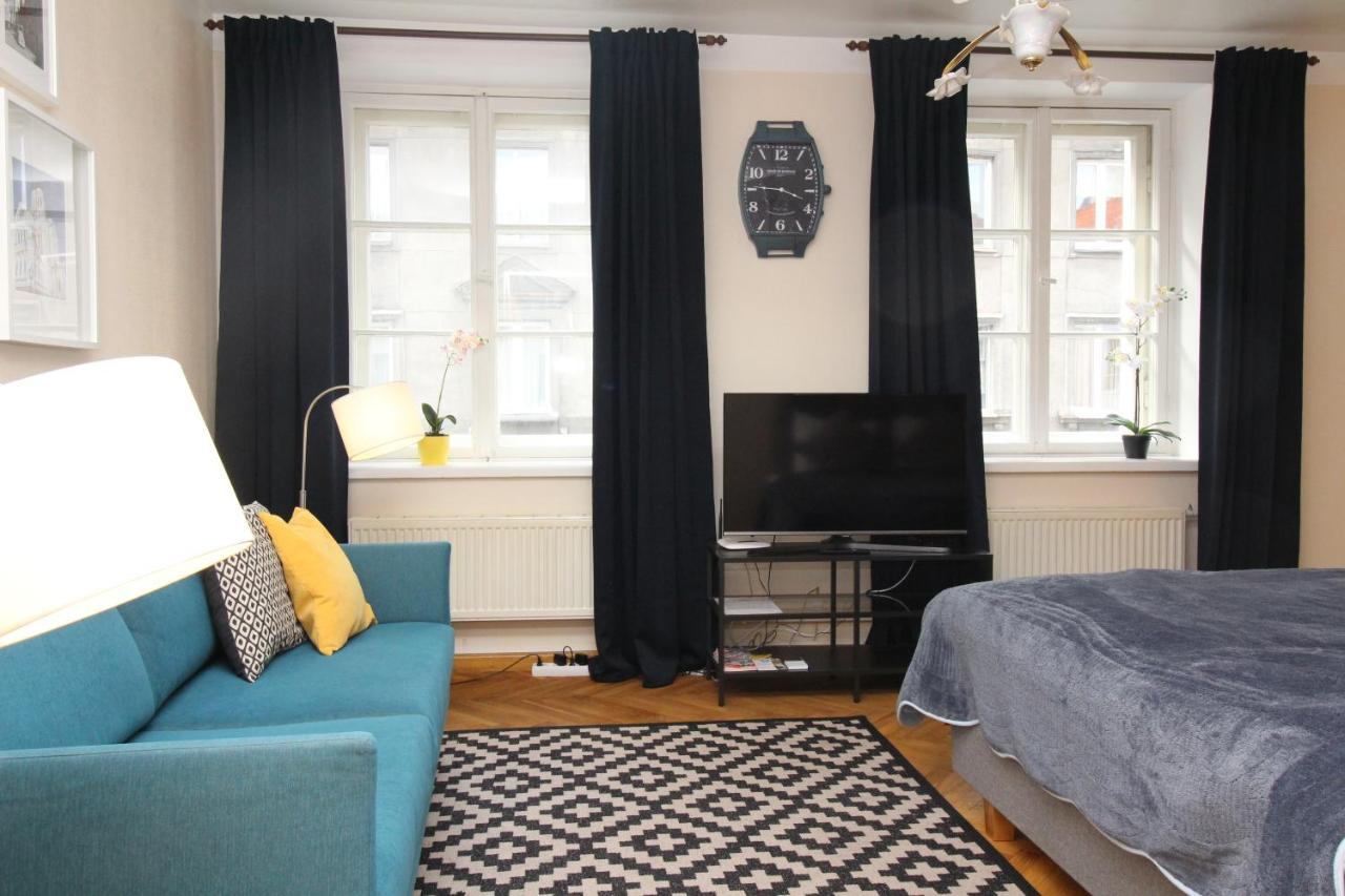 Tallinn City Apartments - Town Hall Square Екстериор снимка